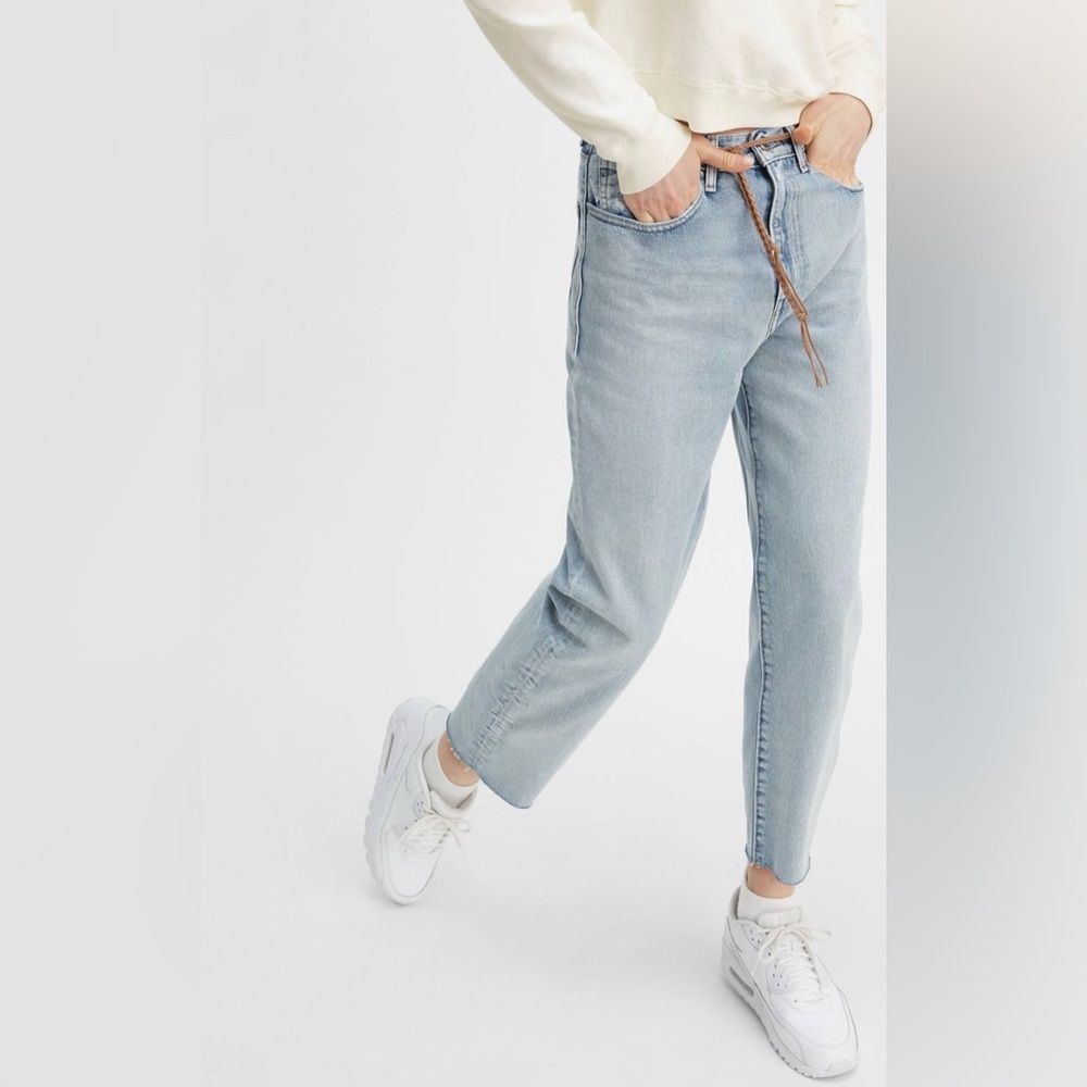 Levi's Premium Barrel Crop Jeans Light Wash 29 - Picture 3 of 16